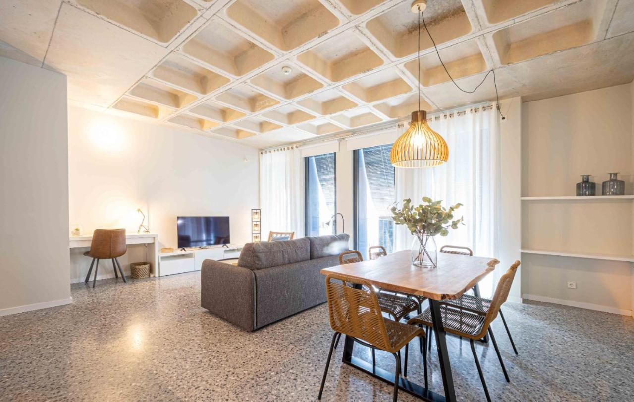 Barcelona Touch Apartments - Rosich L'Hospitalet de Llobregat Bagian luar foto