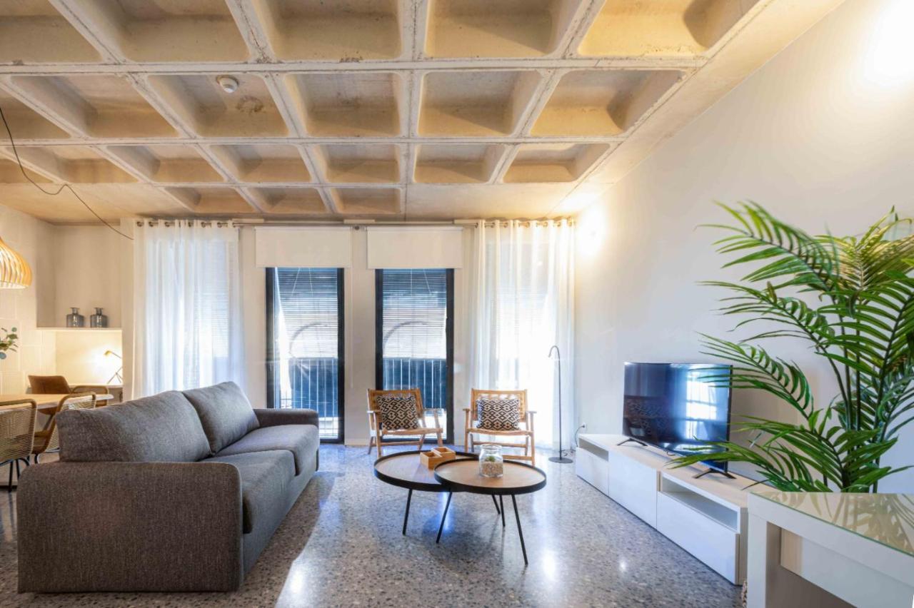 Barcelona Touch Apartments - Rosich L'Hospitalet de Llobregat Bagian luar foto